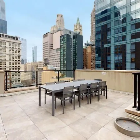 Gorgeous 2 Br/1.5 Ba Apartment-2