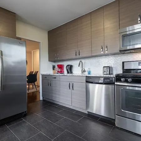 Superb 3 Bedroom Apt In Nyc-2