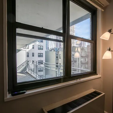 Two Bd Two Ba At Upper East Side-3