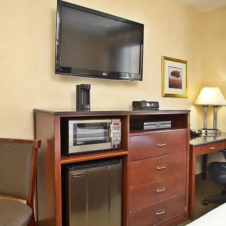 Best Western Plus Arena Hotel-2