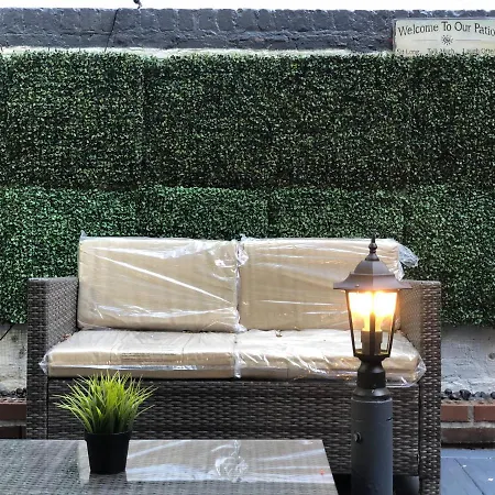 26-2C Furnished 1Br Gramercy W D Courtyard-3