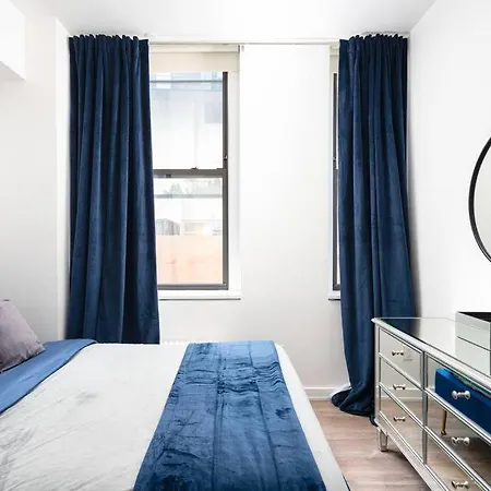 Stunning Apartment Near Wall Street-2