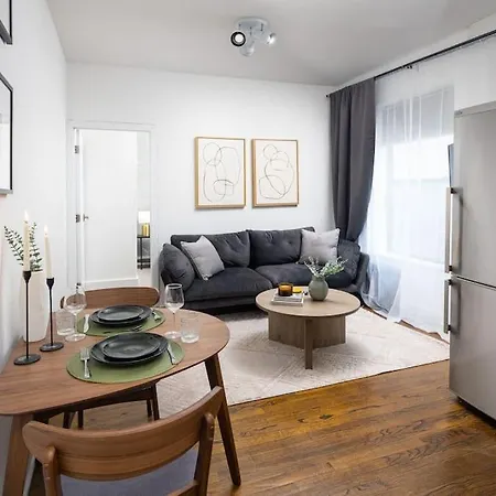 Beautiful 2Bd Apartment In East Village-3