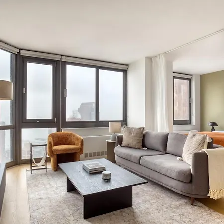 Tribeca Studio W City Views Gym Pool Nyc-110-2