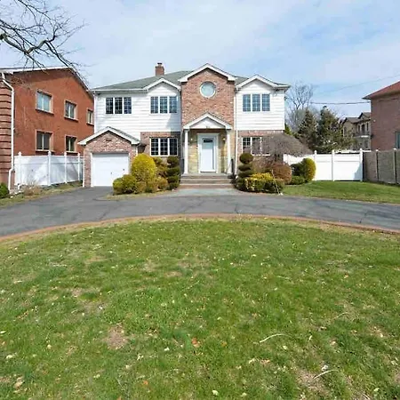 Holliswood Oasis-3