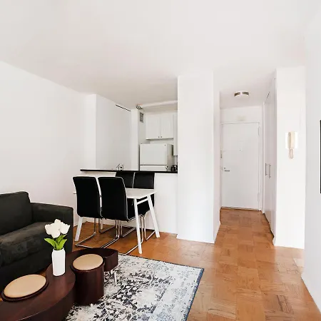 Exclusive 2Br Apartment At Columbus Circle-2