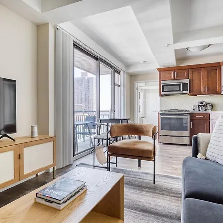 Ues 1Br W Gym Doorman Nr Carl Schurz Park Nyc-653-3
