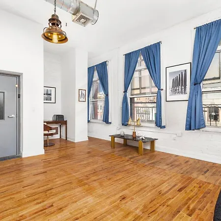 Luxurious 3 Bedroom Soho-2