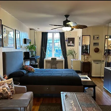 Cute Studio With Petit Balcony-2