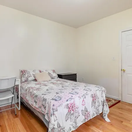 Montgomery Street Guest House-3