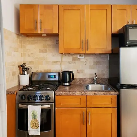 105-1G Park Ave Location Studio Best Value Sleeps3-3