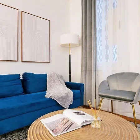 105-1G Park Ave Location Studio Best Value Sleeps3-2