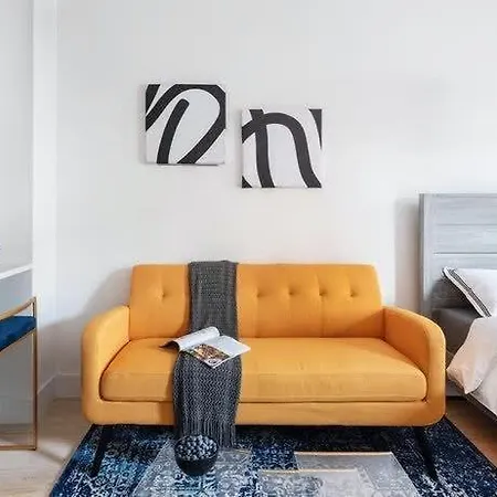 1597-11 Studio - Upper East Side Apt W&D-3