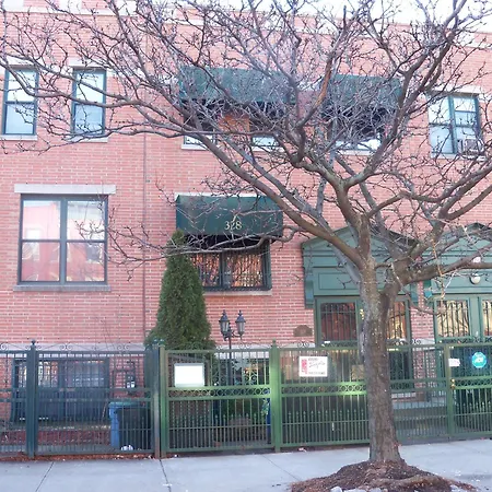 Booking.Com Exxlusive: Fully Furnished One Bedroom Entire Apartment With Full Size Bed. For One Person Or Couple, Soulmate Positive Friendship-2