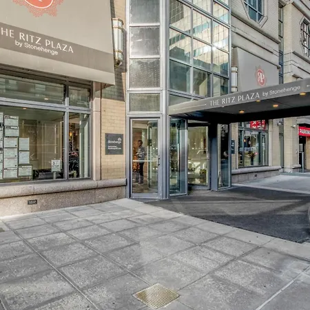 Midtown 2Br W Pool Gym Parking Nr Broadway Nyc-381-3
