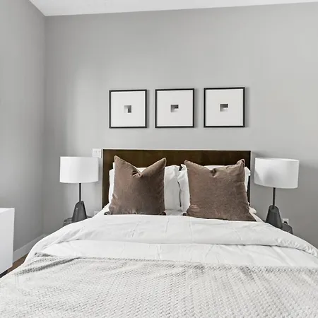 Top Notch 2Br Minutes From Central Park-2