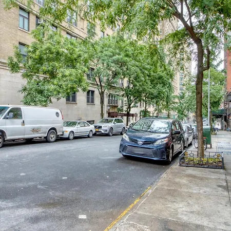 Upper West Side 2Br W Gym Nr Central Park Nyc-1147-3