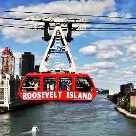 3 Bedrooms 1 Bath Apt, 10 Min To Manhattan!-3