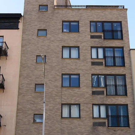 809-4A Columbus Circle New Bldg 1Br W D-3
