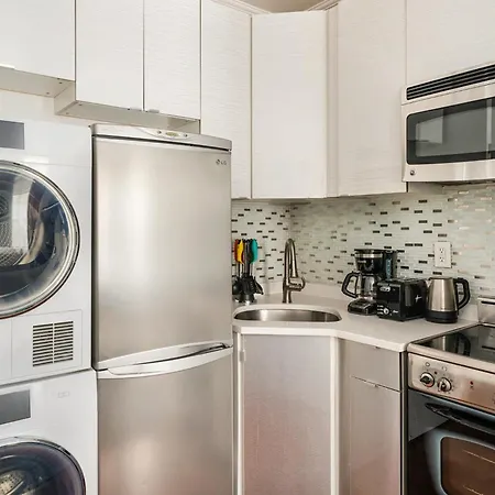 24-5 Furnished Studio W D Prime Gramercy-2