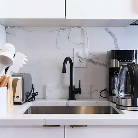69-3D Prime Lower East East Brand New 1Br Apt-3