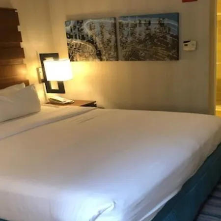 Fairfield Inn & Suites By Marriott New York Manhattan/Fifth Avenue-2