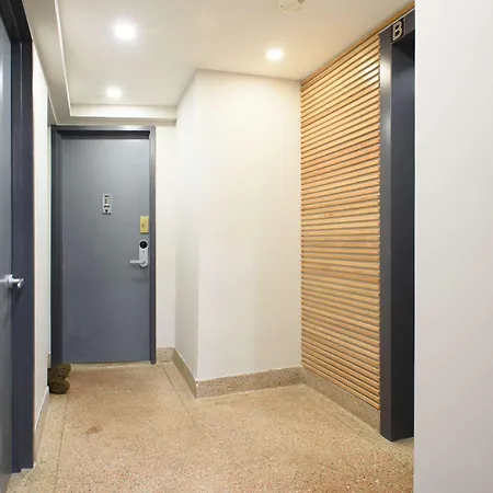 75-2A Furnished 1Br W D Elev Central Park-2