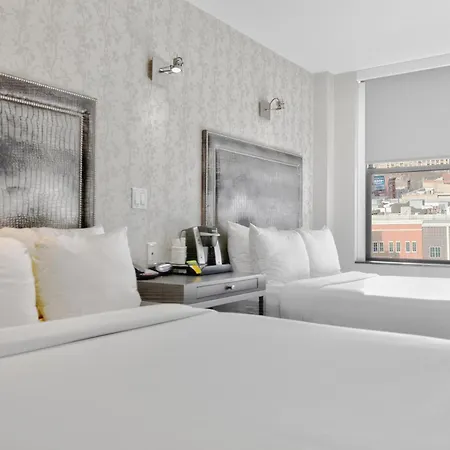 Times Square West Hotel, BW Signature Collection-2
