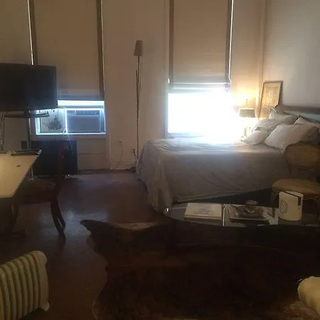 Central Park Apartment-3
