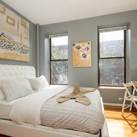 East Village 2 Bedroom Apartments-3