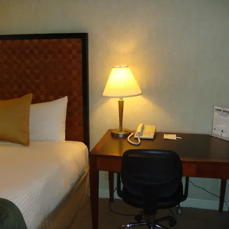 The Skyline Hotel New York-2